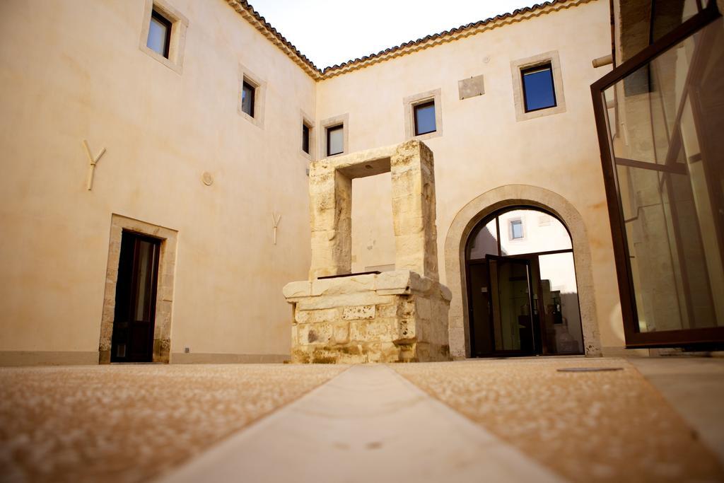 Antico Convento Dei Cappuccini Hotel Ragusa Luaran gambar