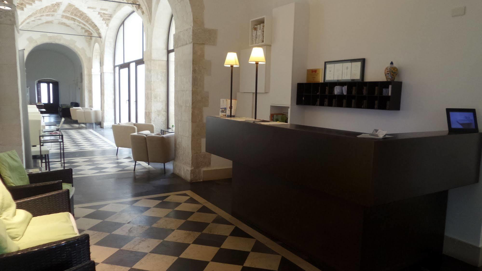 Antico Convento Dei Cappuccini Hotel Ragusa Luaran gambar